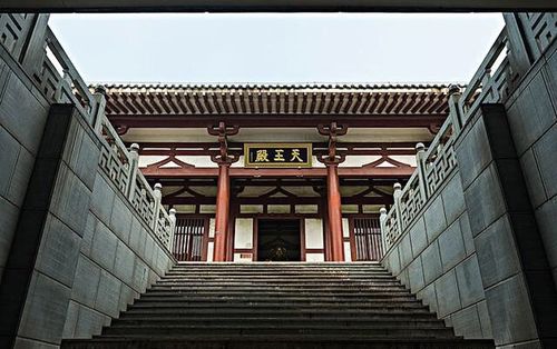 1998年7月24日是什么星座 1998年08月21日是什么星座 1998年7月24日是什么星座 1998年08月21日是什么星座